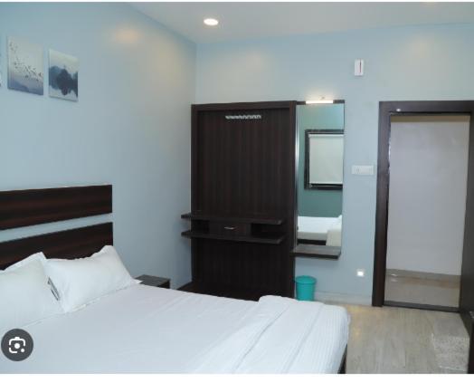 Hotel Rahul Regency, Aurangabad Buitenkant foto