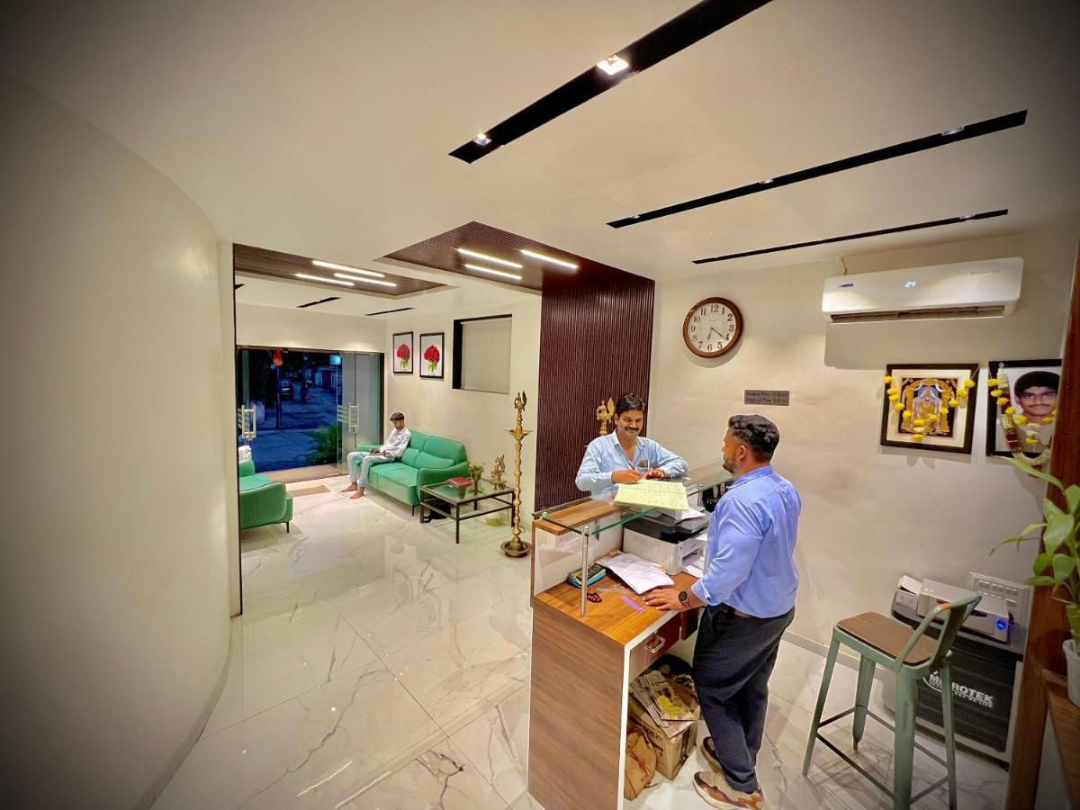 Hotel Rahul Regency, Aurangabad Buitenkant foto