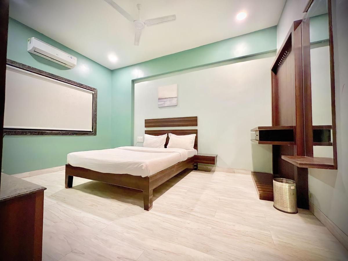 Hotel Rahul Regency, Aurangabad Buitenkant foto